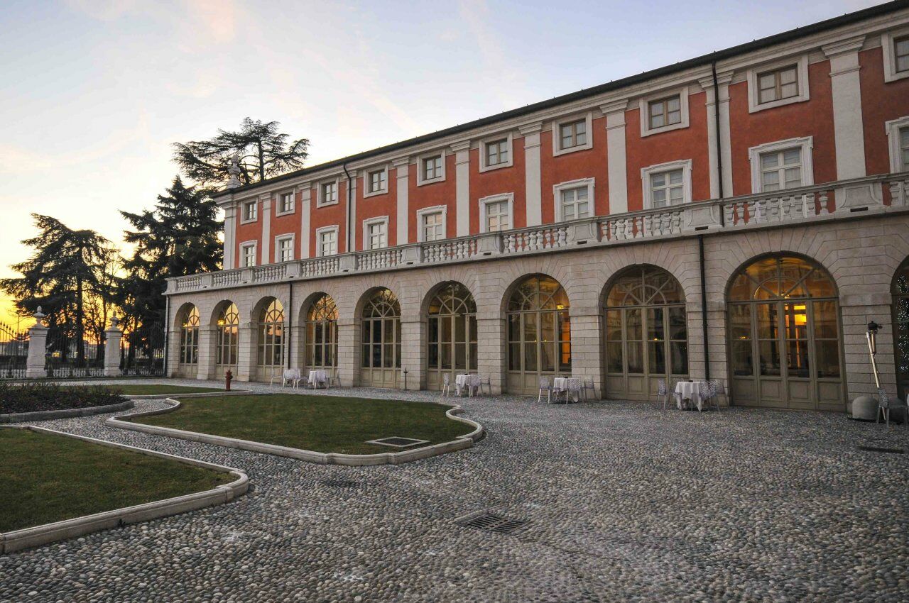 Fenaroli Palace