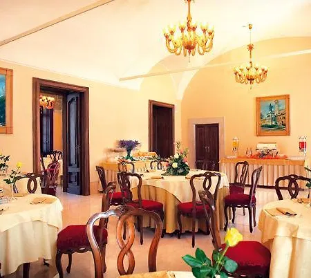 Villa Fenaroli Palace Hotel 